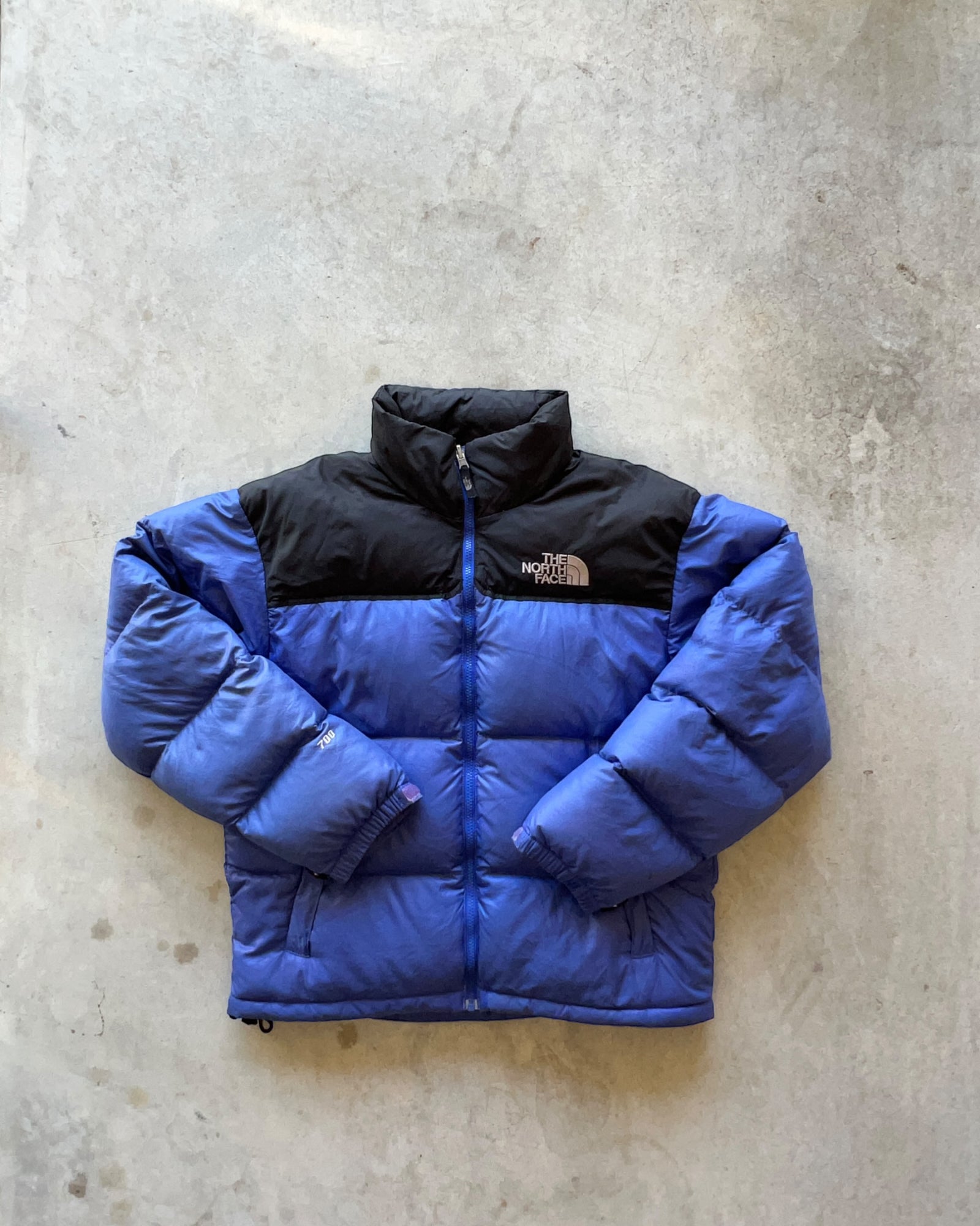 Vintage North Face 700 Puffer Jacket Black and Blue -95/M – Gold Link  Vintage